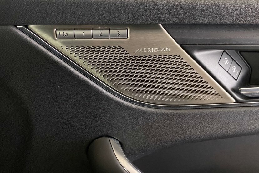 Jaguar F-Pace R-dynamic S Grey #41
