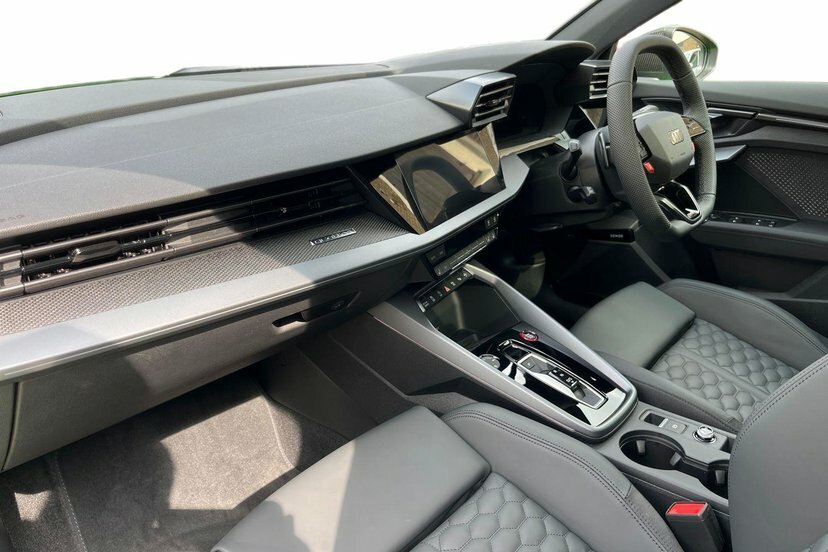 Audi RS3 2.5 Tfsi Carbon Black Sportback S Troni Green #2