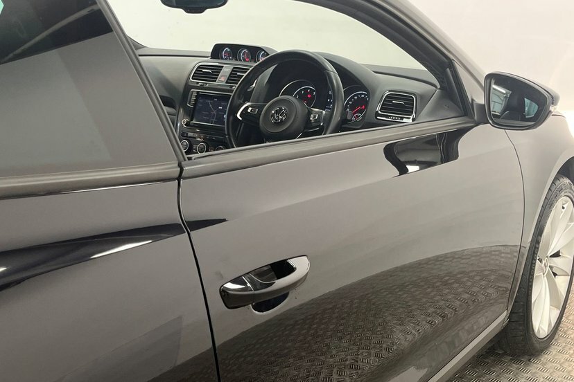 Volkswagen Scirocco Scirocco Gts Tsi Bluemotion Technology Black #27