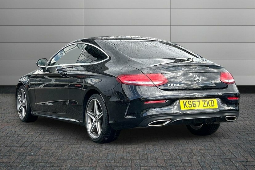 Mercedes-Benz C Class 2.0 C200 Amg Line Coupe 184 Ps Black #2