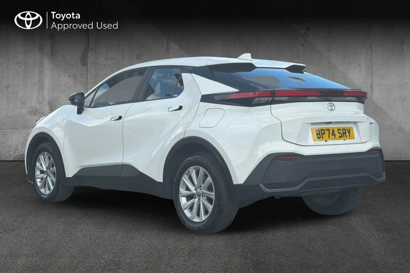 Toyota C-Hr 1.8 Vvt-h Icon Suv Hybrid Cvt 140 Ps White #4