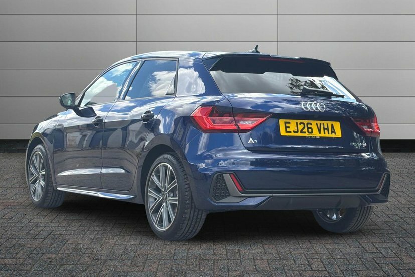 Audi A1 1.5 Tfsi 35 S Line Sportback S Tronic  #3