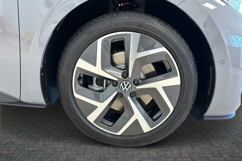 Volkswagen ID.3 Pro 59Kwh Match Hatchback 204 P Black #5