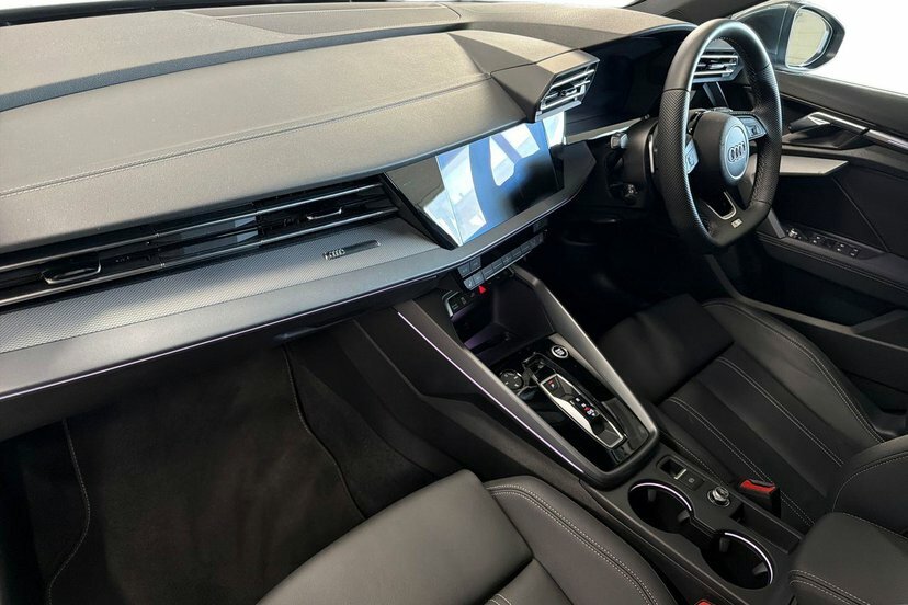 Audi A3 1.5 Tfsie 40 S Line Sportback Plug-in H Grey #2