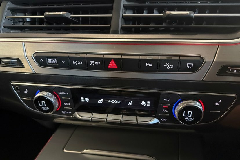 Audi SQ7 Suv Grey #32