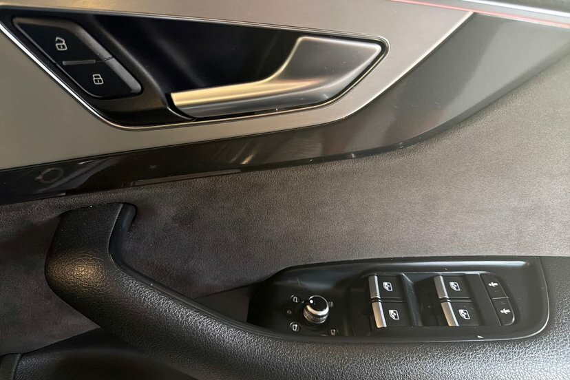 Audi SQ7 Suv Grey #19