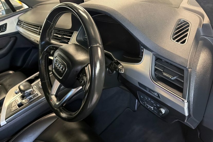 Audi SQ7 Suv Grey #24