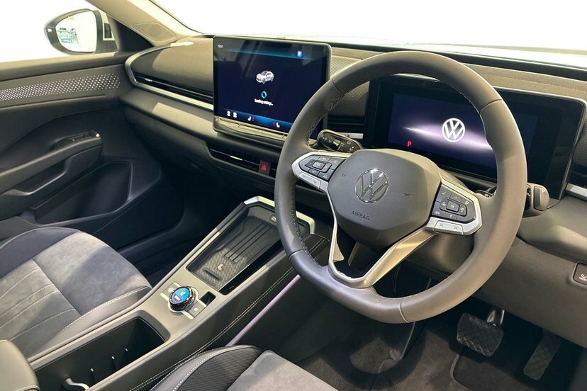 Volkswagen T-Roc 1.5 Etsi Mhev Style Suv Hybrid Dsg 150 White #6