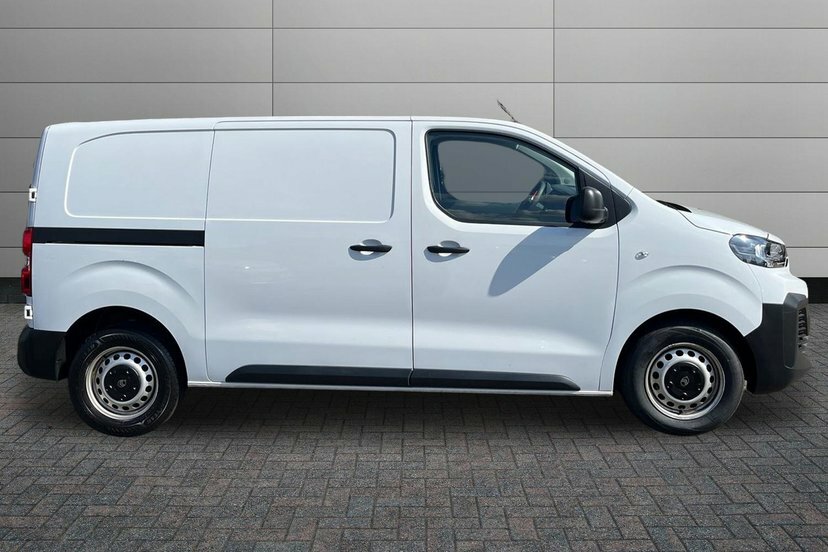 Citroen Dispatch 1.5 Bluehdi Enterprise M Panel Van 6Dr Manu FM25YUL White #4