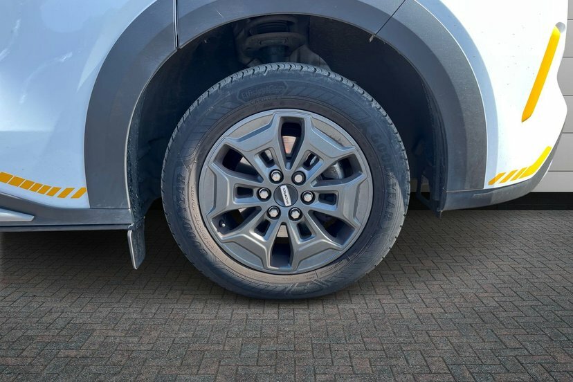 Ford Transit Custom 2.0 320 Ecoblue Trail Panel Van FH25ZGD White #6