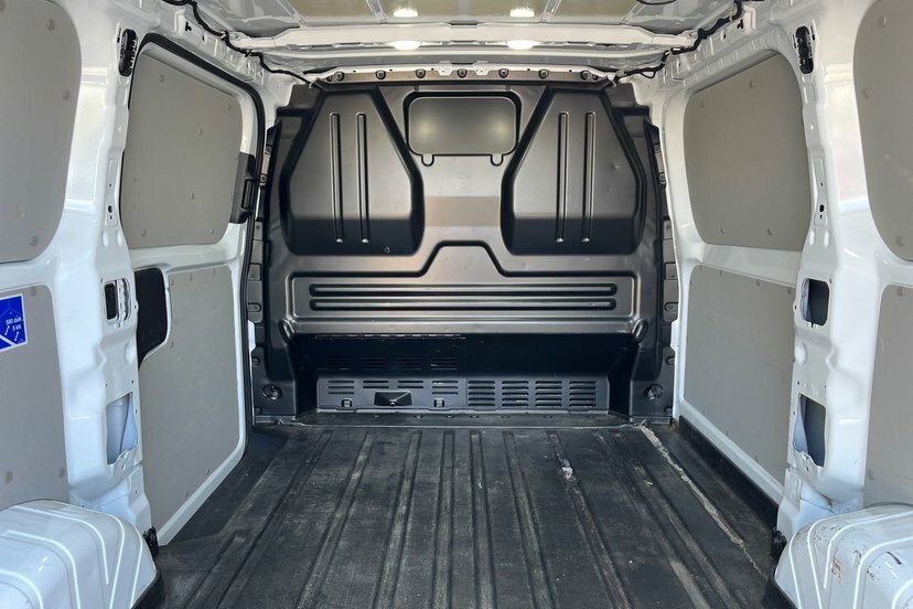 Ford Transit Custom 2.0 320 Ecoblue Trail Panel Van FH25ZGD White #2