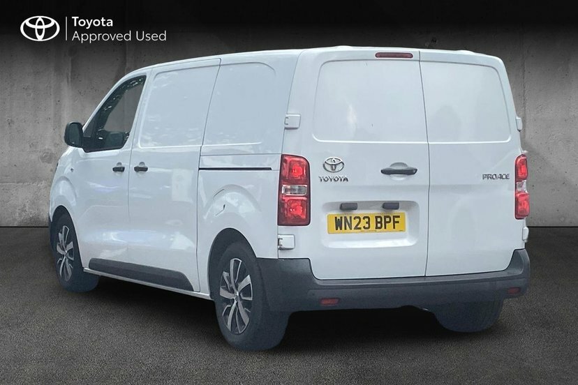 Toyota PROACE 1.5D Icon Medium Panel Van 6Dr Mwb White #4