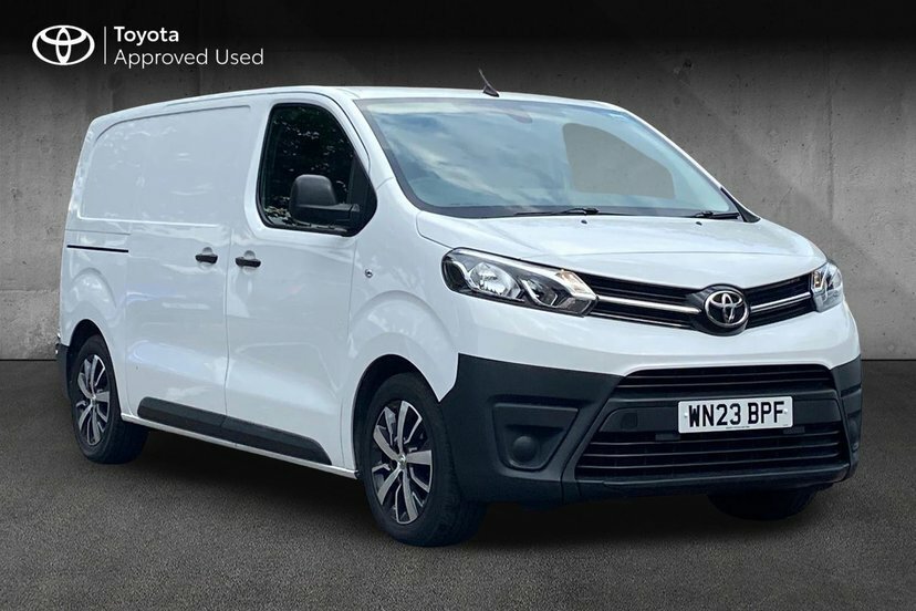 Toyota PROACE 1.5D Icon Medium Panel Van 6Dr Mwb White