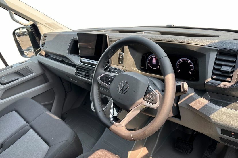 Volkswagen Crafter 2.0 Tdi Cr35 Commerce Panel Van Fw Black #6