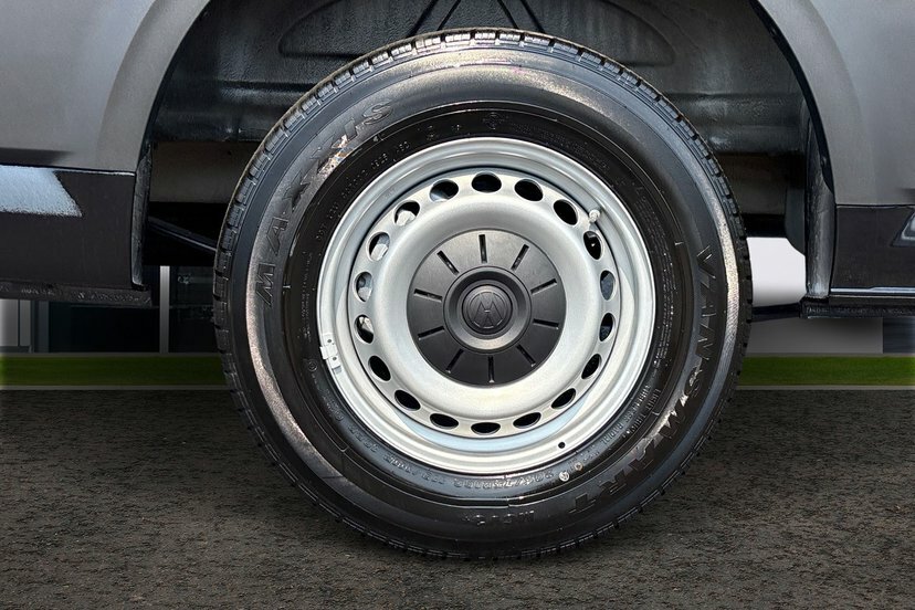 Volkswagen Crafter 2.0 Tdi Cr35 Commerce Panel Van Fw Black #5