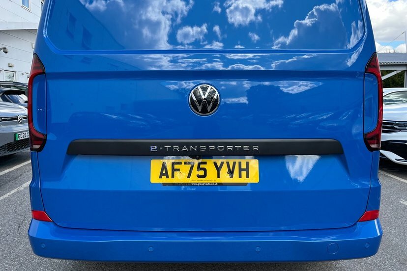 Volkswagen E-Transporter 100Kw 65Kwh Commerce Plus Van White #38