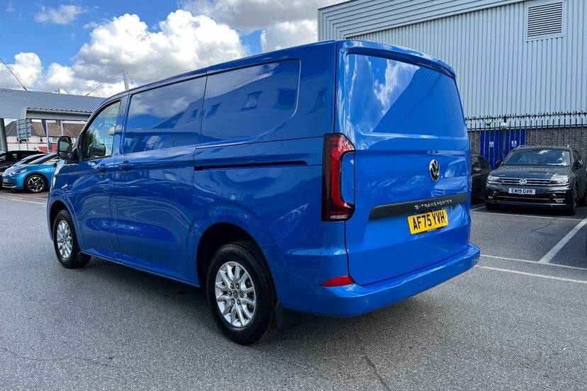 Volkswagen E-Transporter 100Kw 65Kwh Commerce Plus Van White #36