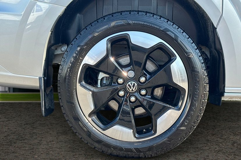 Volkswagen E-Transporter T32 70Kwh Commerce Pro S Kombi Double Cab Elec Grey #5