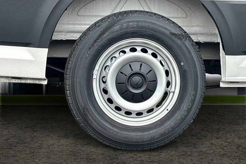 Volkswagen Crafter 2.0 Tdi Cr35 Commerce Panel Van Fw White #5