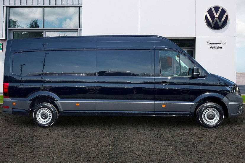 Volkswagen Crafter 2.0 Tdi Cr35 Commerce Panel Van Fw Black #4