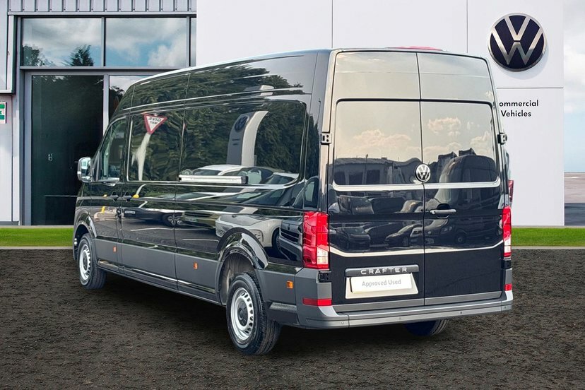 Volkswagen Crafter 2.0 Tdi Cr35 Commerce Panel Van Fw Black #3