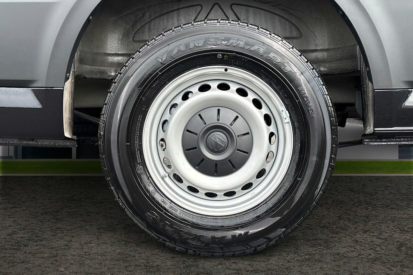 Volkswagen Crafter 2.0 Tdi Cr35 Commerce Panel Van Fw Black #5