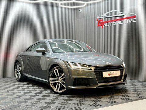Audi TT 1.8 Tfsi S RV66EVL Grey