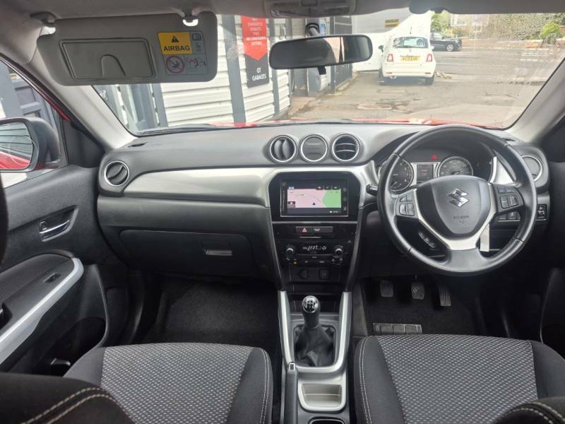 Suzuki Vitara Suv White #17