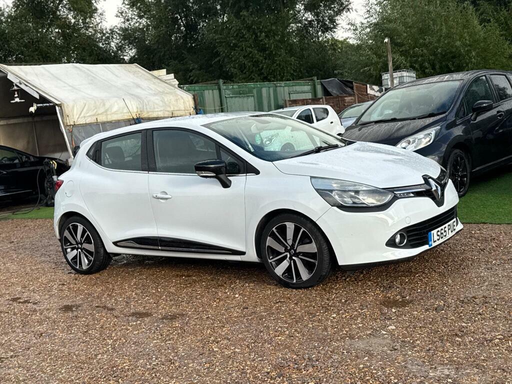 Renault Clio Hatchback Red #11