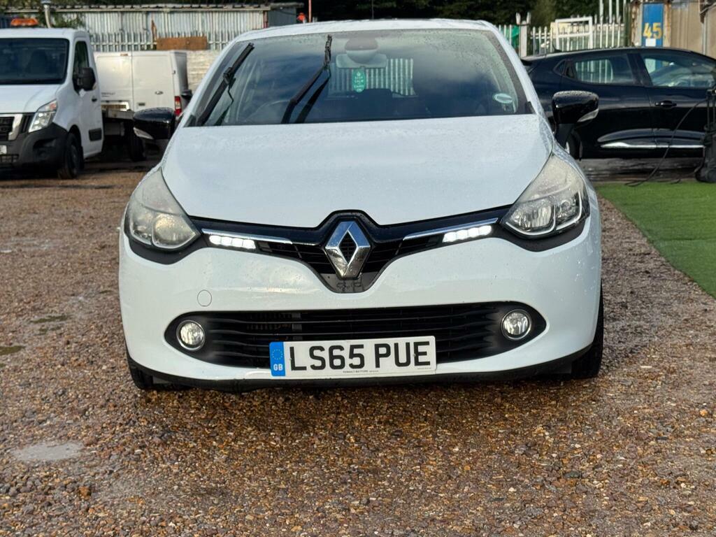 Renault Clio Hatchback Red #22