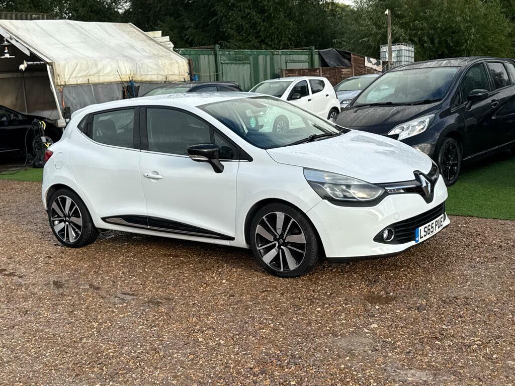 Renault Clio Hatchback Red #13