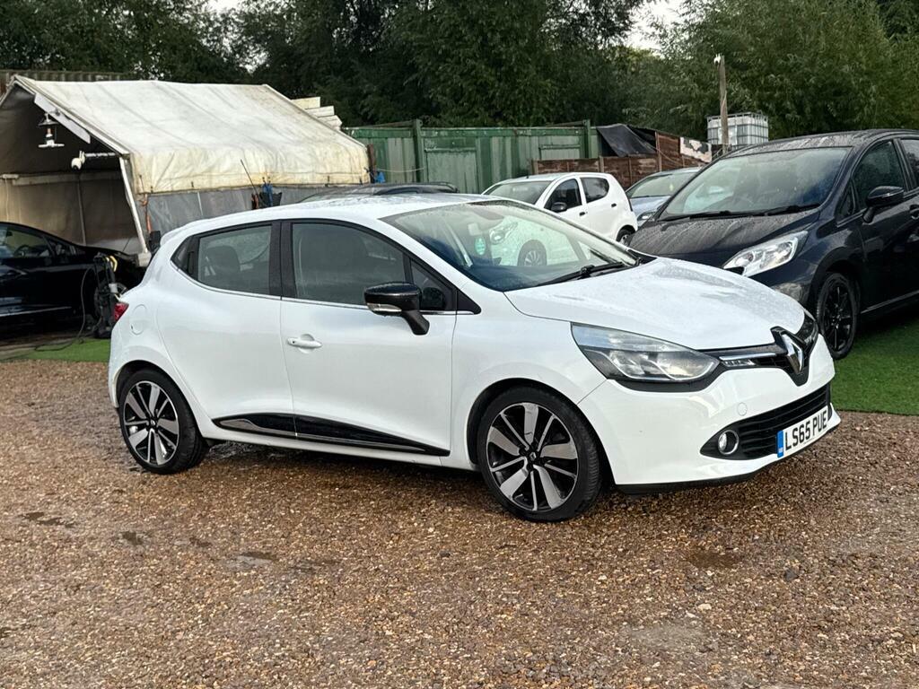Renault Clio Hatchback Red #9
