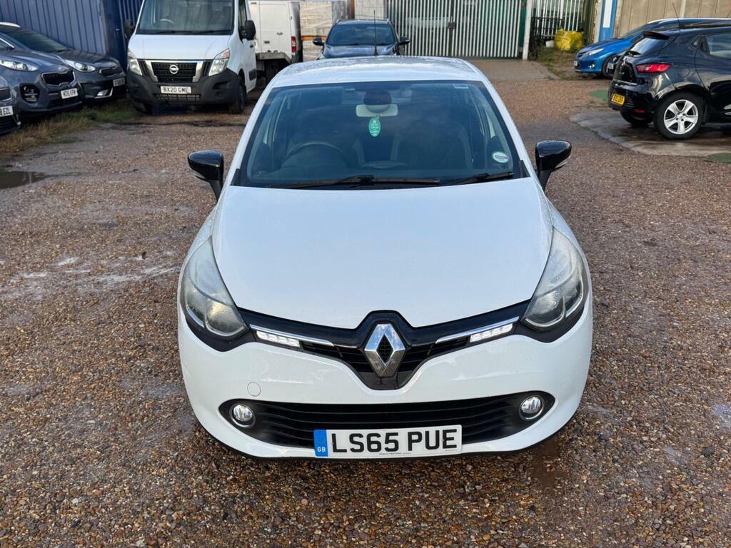 Renault Clio Hatchback Red #15