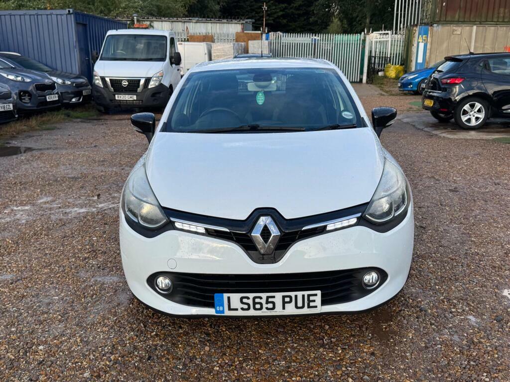 Renault Clio Hatchback Red #17