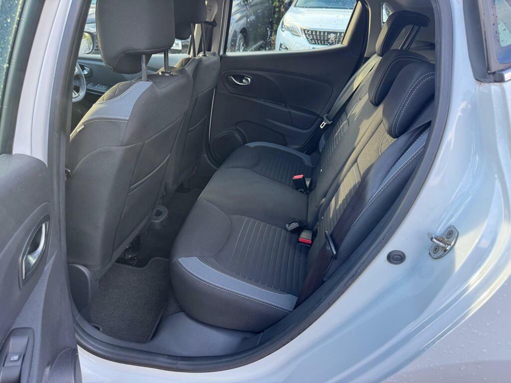 Renault Clio Hatchback Red #54