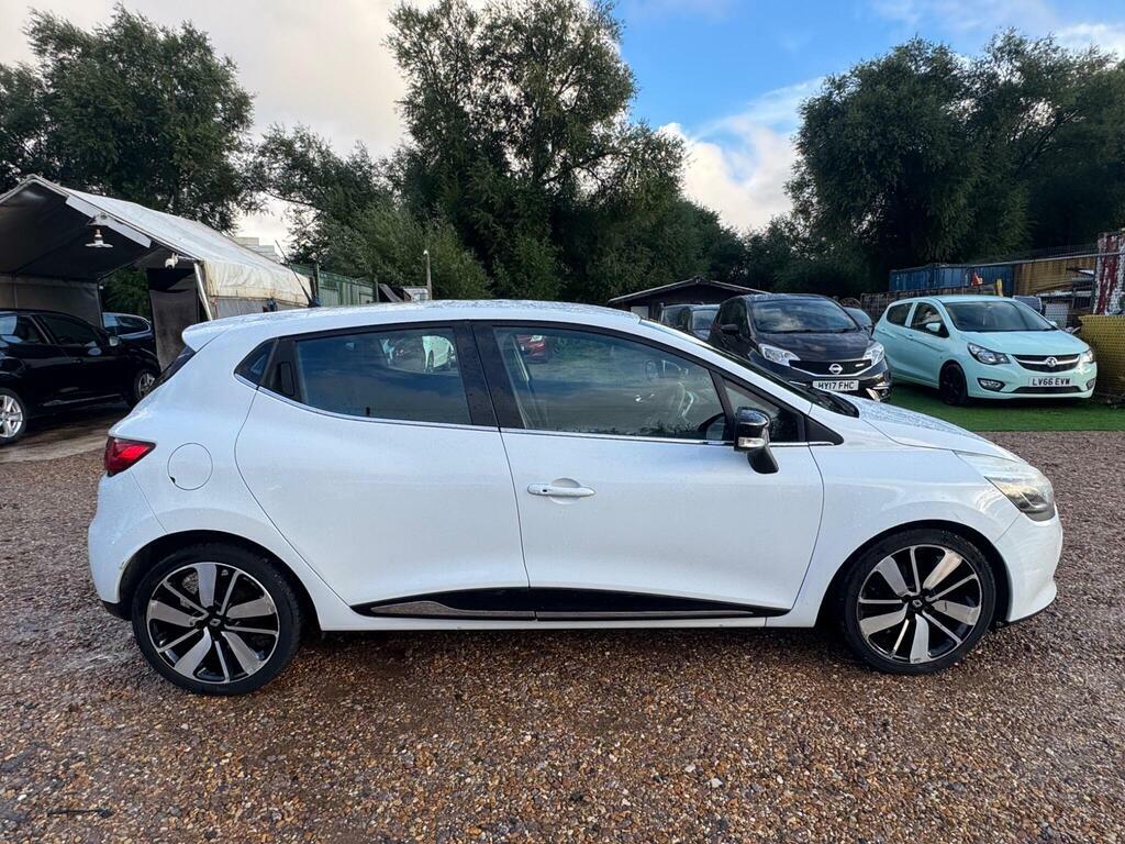 Renault Clio Hatchback Red #43
