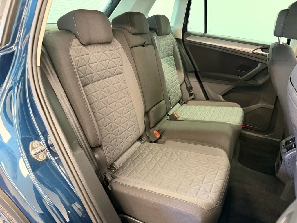 Volkswagen Tiguan Tiguan Life Tsi KR71XPE Blue #4