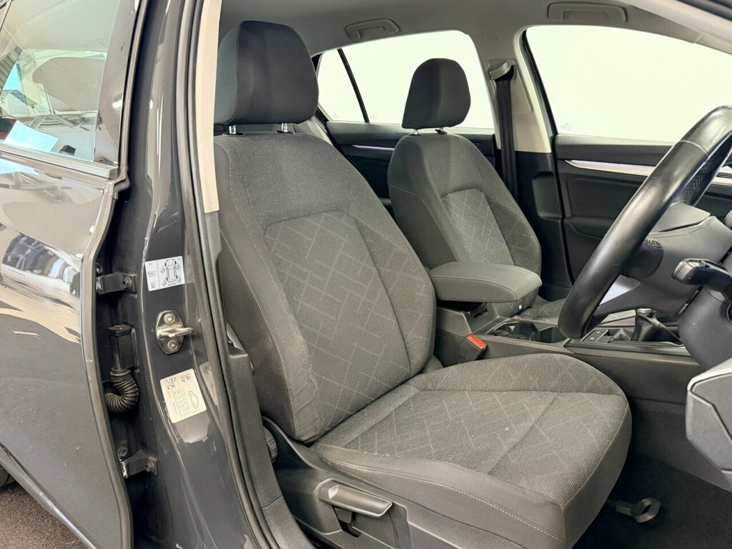 Volkswagen Golf Hatchback CK22ZPN Grey #3