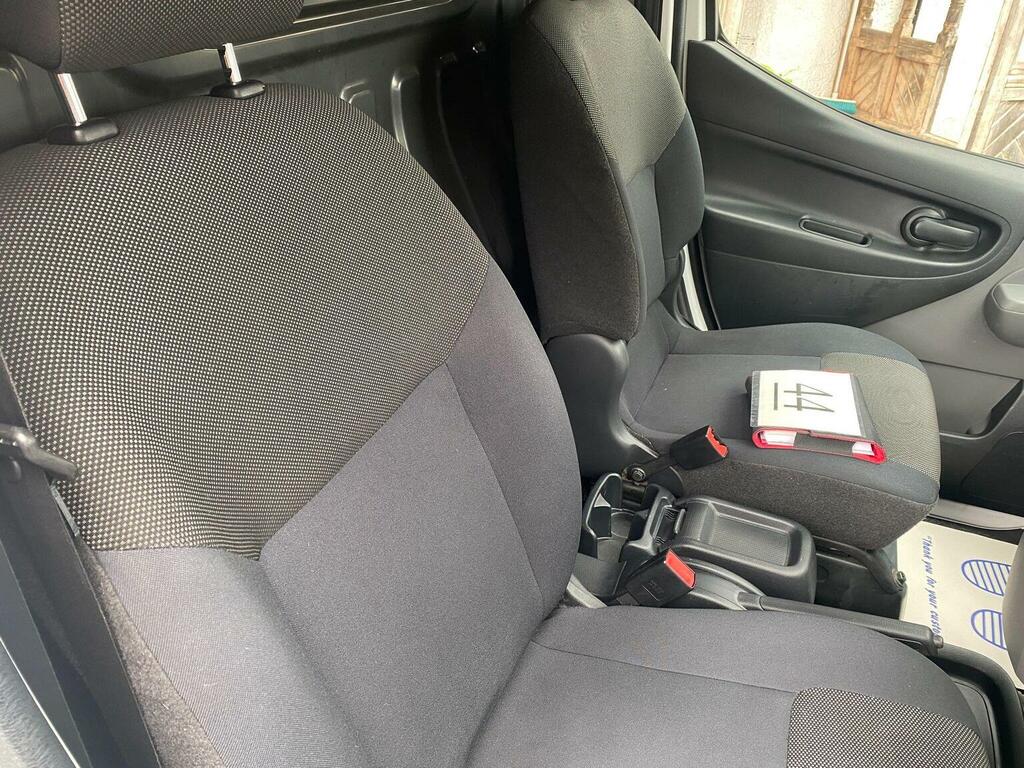 Nissan e-NV200 Panel Van 40Kwh Tekna Swb Quick Charge White #4