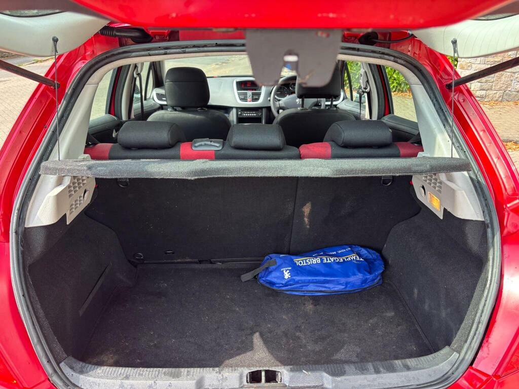 Peugeot 207 Hatchback #11