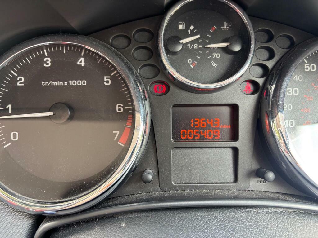 Peugeot 207 Hatchback #10