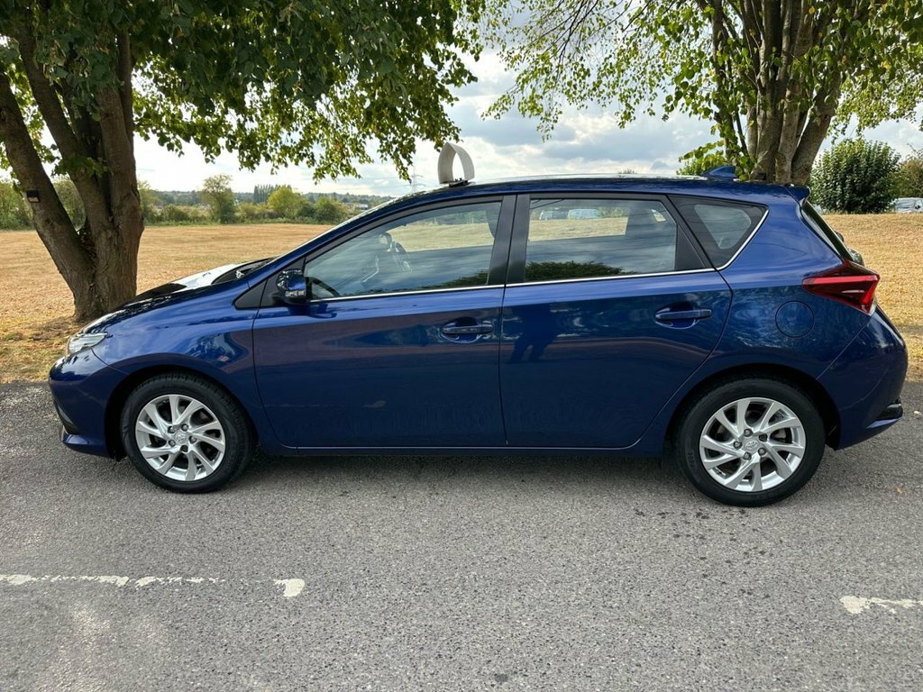Toyota Auris 1.2L Icon Blue #6