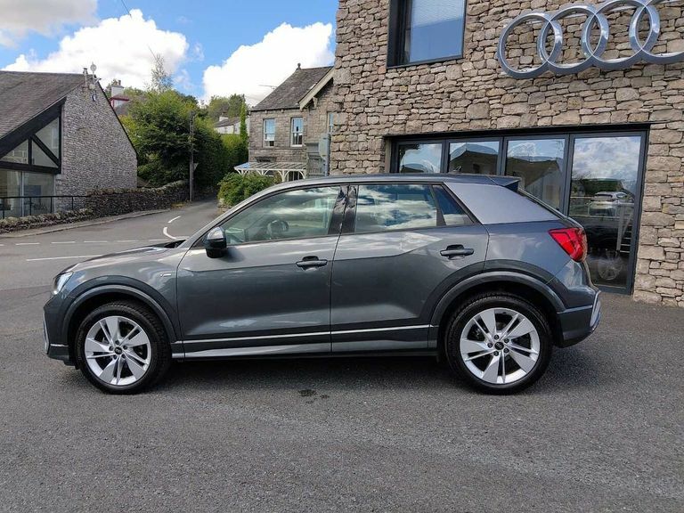 Audi Q2 S Line 35 Tfsi 150 Ps S Tronic DF23LHD Grey #4