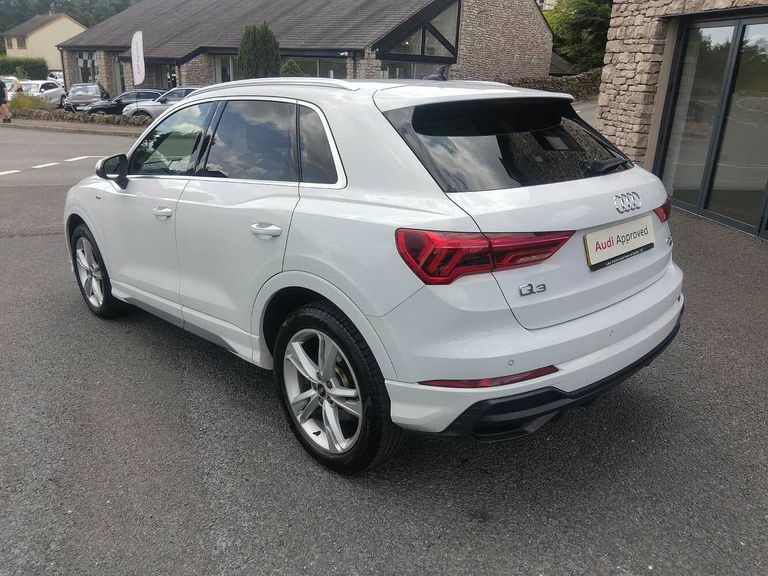 Audi Q3 S Line 40 Tdi Quattro 200 Ps S Tronic White #3