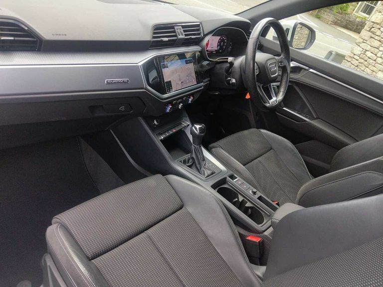 Audi Q3 S Line 40 Tdi Quattro 200 Ps S Tronic White #2