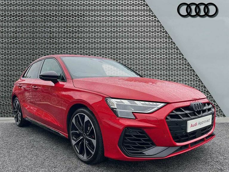 Audi A3 Black Edition Tfsi 333 Ps S Tronic Red