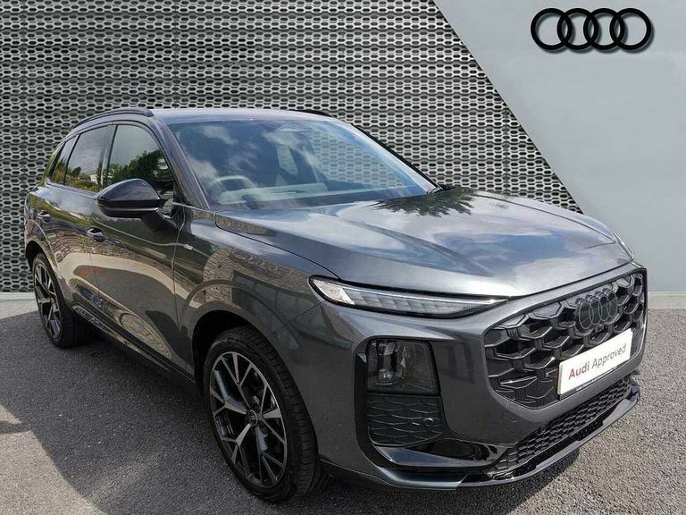 Audi Q3 Suv Edition 1 Tdi 150 Ps S Tronic Grey