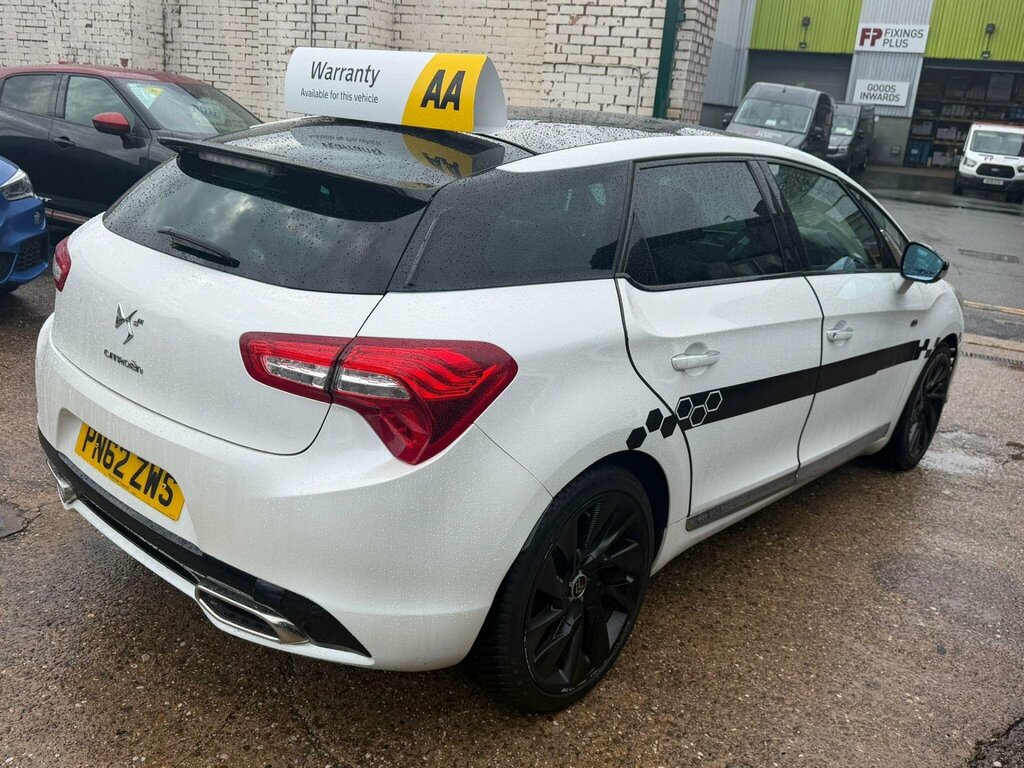 Citroen DS5 2.0 H E-hdi Airdream Dsport Egs6 4Wd Euro 5 Ss White #4
