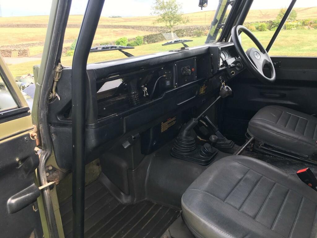 Land Rover Defender 90 90 Defender Red #12