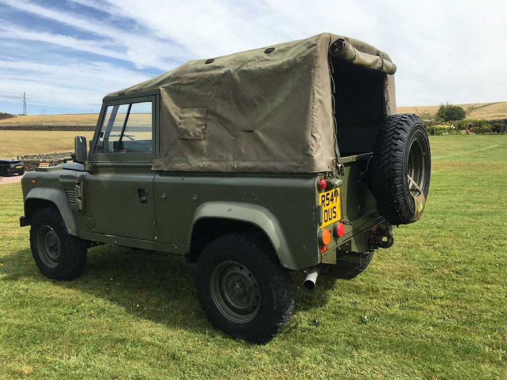Land Rover Defender 90 90 Defender Red #9